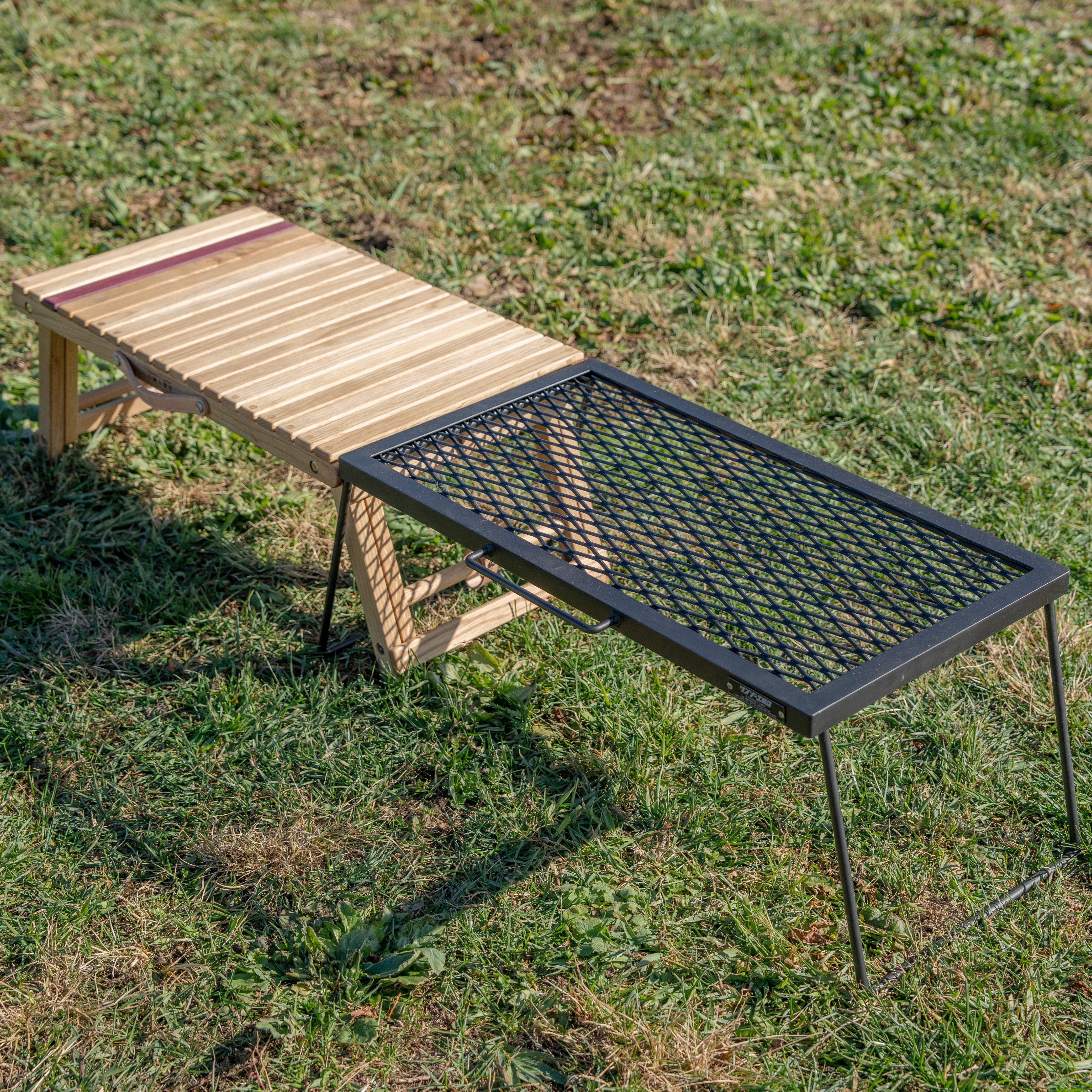 IRON TABLE（アイアンテーブル）