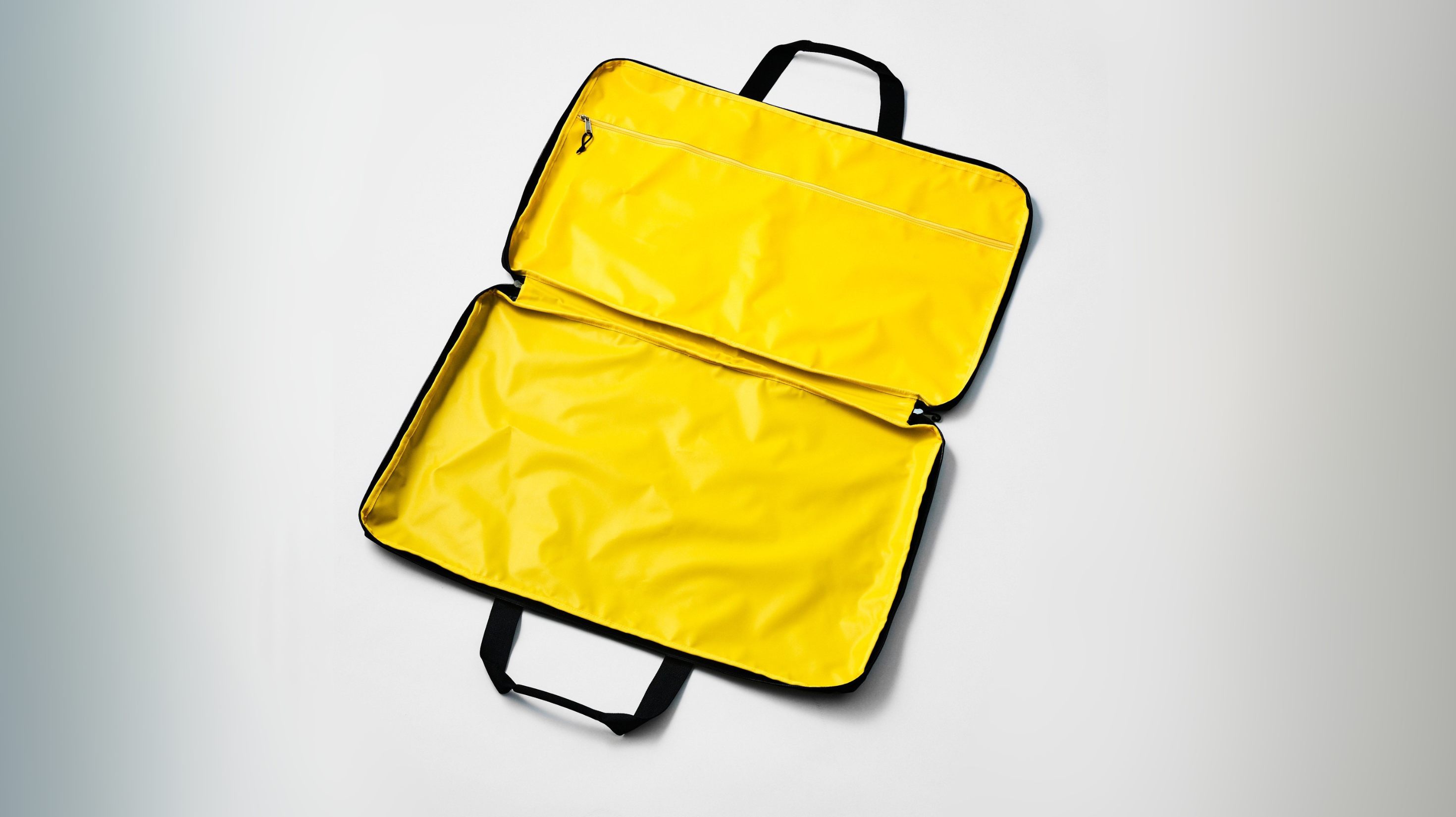IRON TABLE CASE BASIC