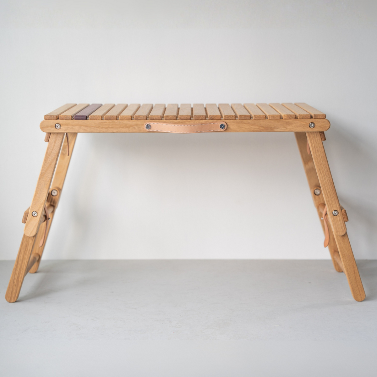 CARRY TABLE（キャリーテーブル）