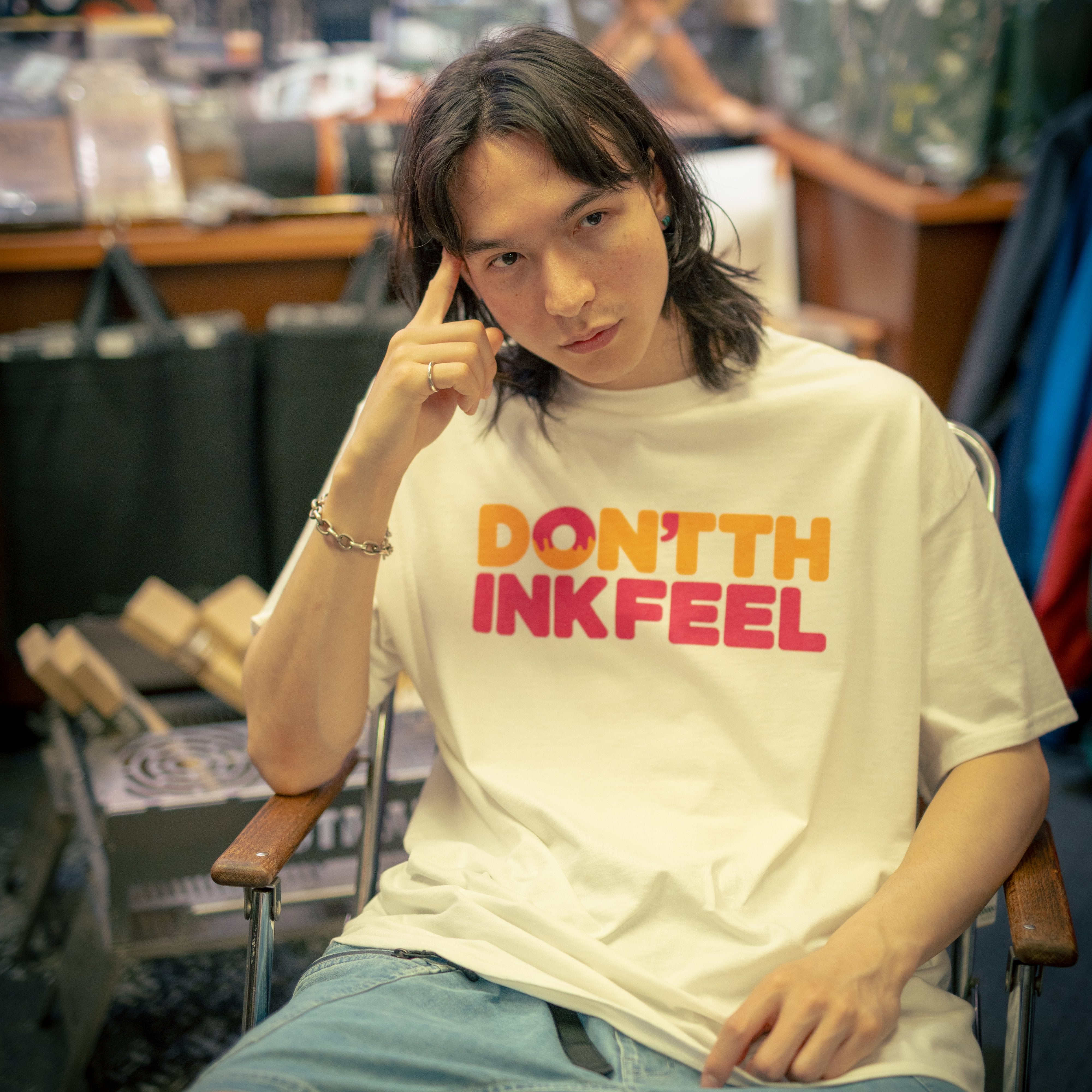 DONUTS Tee
