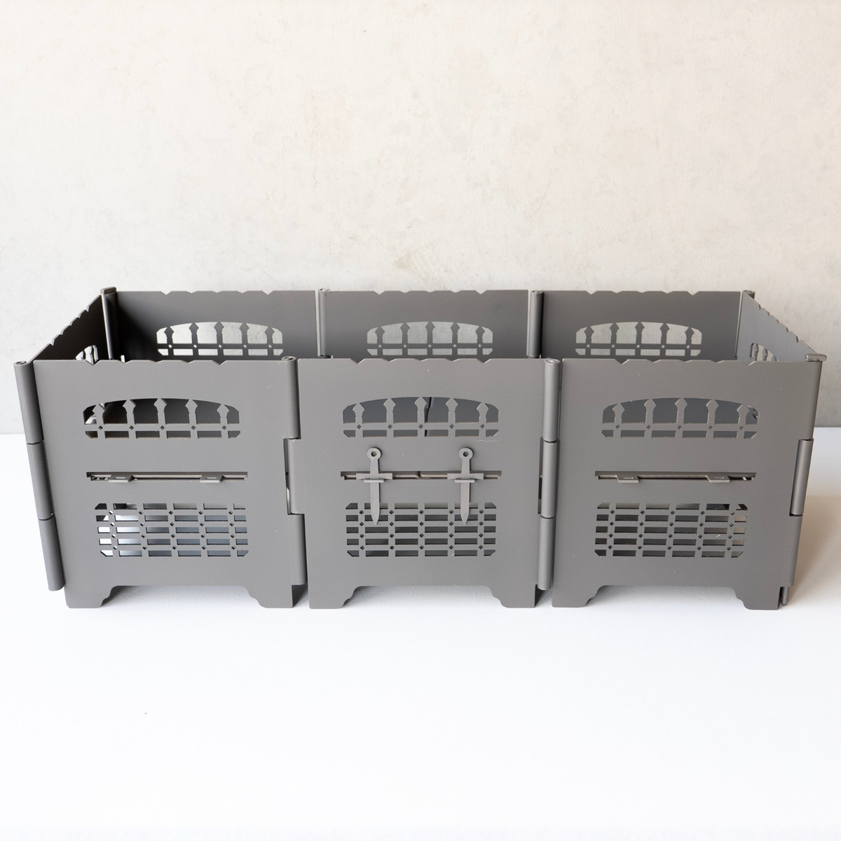 サンゾー工務店　RODAN S-PIKE 焚火台 RODAN S-PiKE（ロダン スパイク）